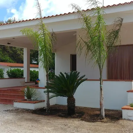 Villa Anna Con Campo Da Tennis Gallipoli Lido Pizzo Pizzo (Salento)